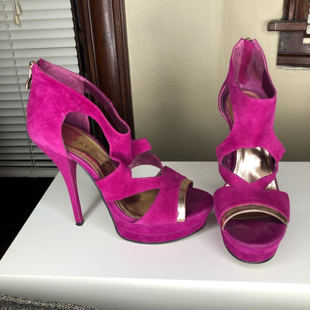 Bakers Magenta heels